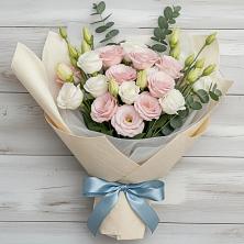 Букет цветов из:  Лизиантусы в Покровском Республика Дагестан