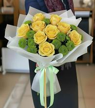 Букет цветов из:  Хризантемы и Розы в Покровском Республика Дагестан