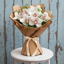 Букет цветов из:  Орхидеи и Розы в Покровском Республика Дагестан
